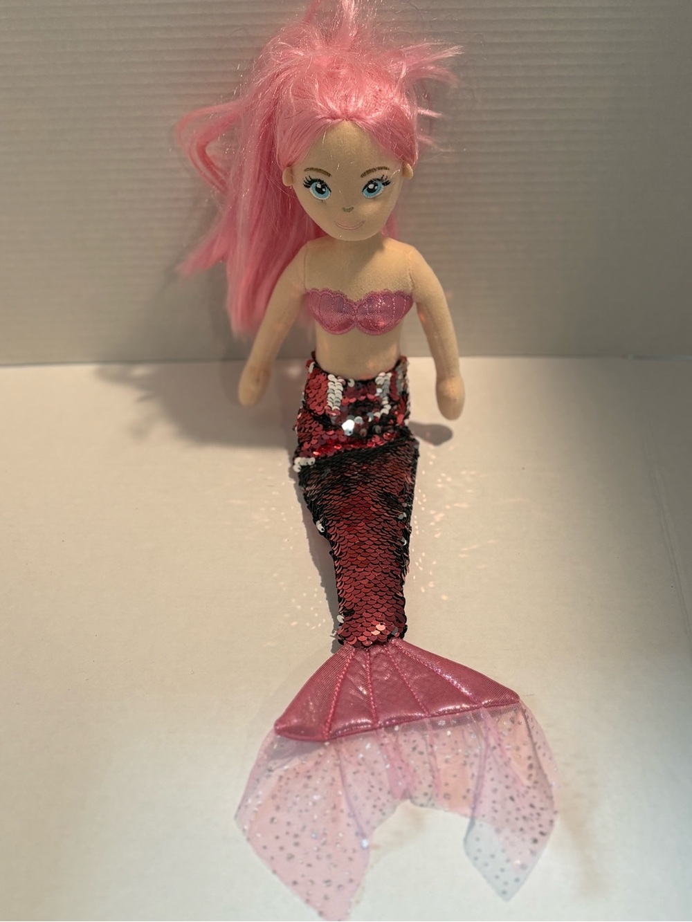 Aurora Enchanting Sea Sparkles Sequin Sparkles Ava Plush Mermaid 18”